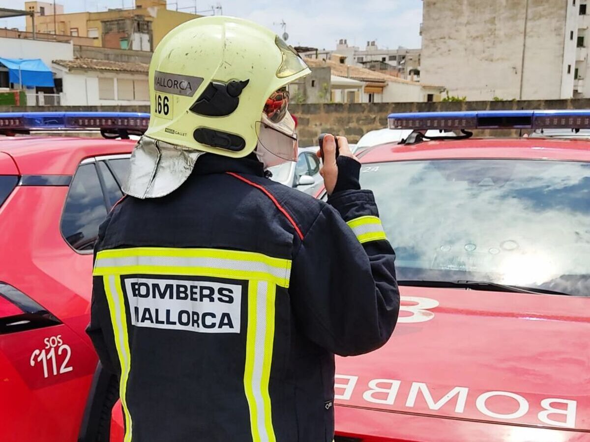 Un membre dels Bombers de Mallorca.