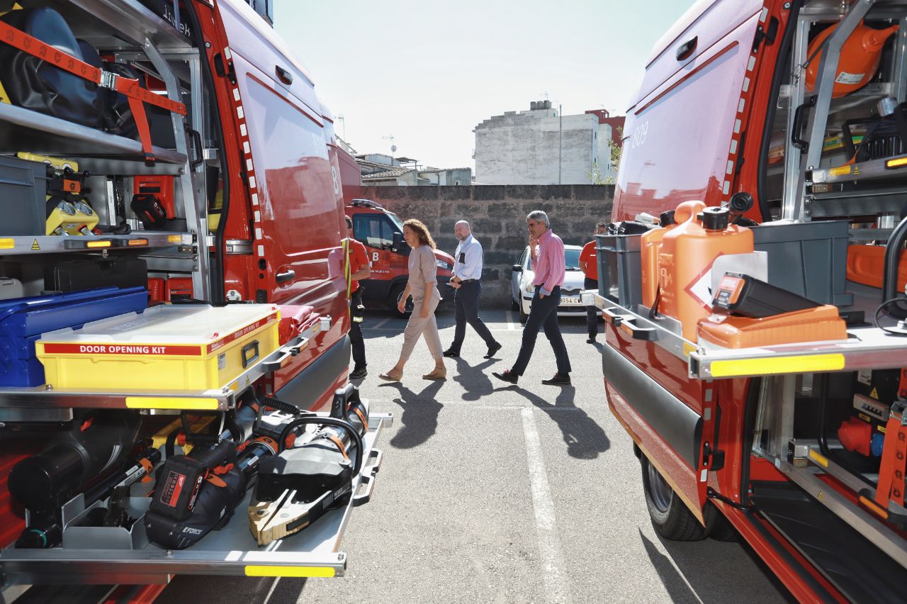 Presentació dels nous vehicles dels Bombers de Mallorca.