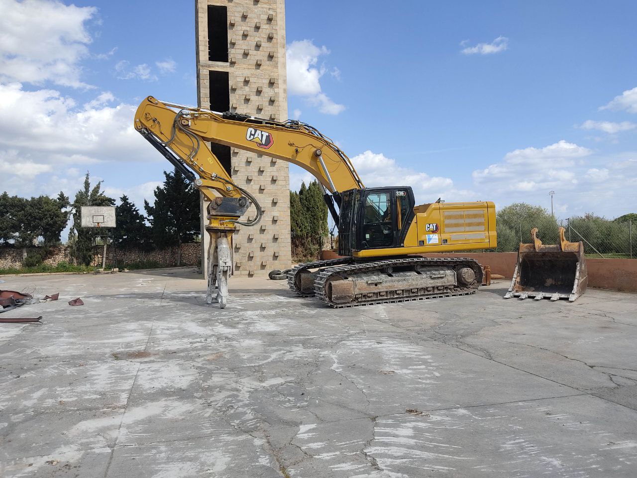 Demolición del parque de bomberos de Manacor.