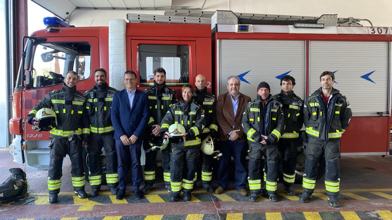 Presentación de los uniformes de protección para incendios urbanos de los Bombers de Mallorca.