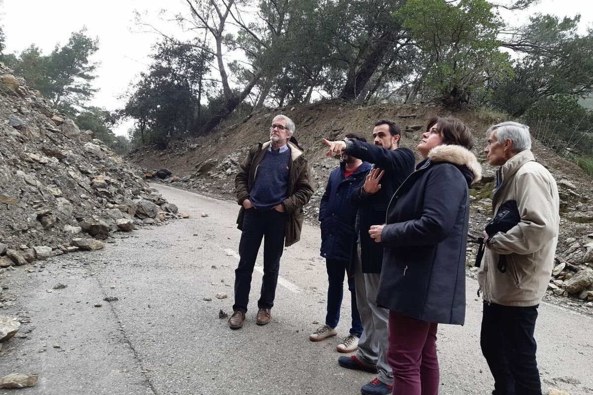 Punto donde se produjo el desprendimento en la carretera de Alaró a Orient.